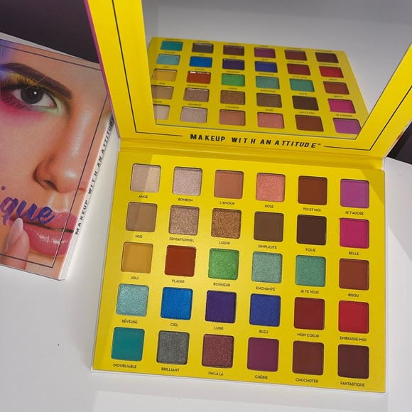 RUDE C'est Fantastique EYESHADOW PALETTE - Picture 1 of 5